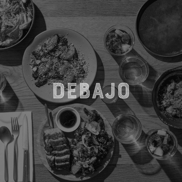 Debajo logo